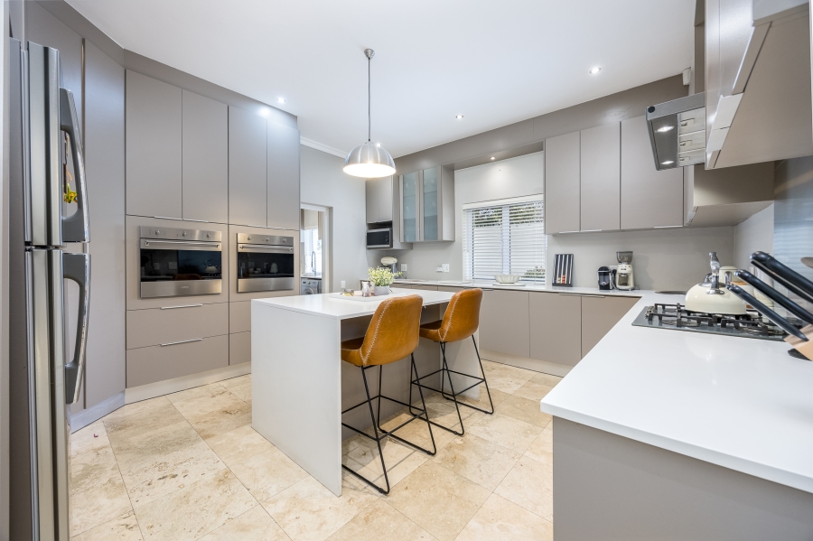 4 Bedroom Property for Sale in Eversdal Heights Western Cape